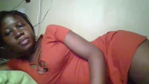 happy_dimple online show from September 19, 8:41 pm