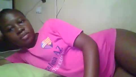 happy_dimple online show from October 10, 11:48 am