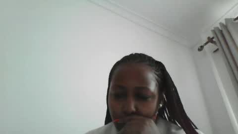 happysheila online show from August 8, 11:51 am