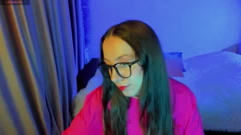 Snapshot of happystephanie chatting on October 5, 6:57 pm Stephanie online show from October 5, 6:57 pm