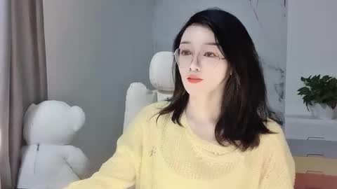 Daisy online show from March 11, 7:58 pm