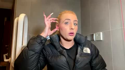 hardcoreslutxx online show from October 19, 1:18 am