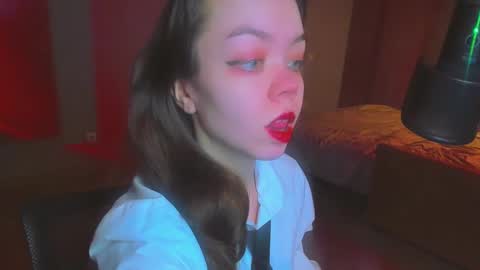 Snapshot of haribo_asmr chatting on December 4, 7:50 am Miss Hari online show from December 4, 7:50 am