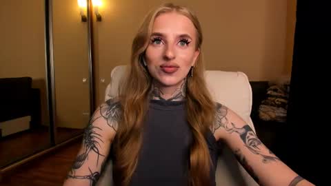 Julia online show from July 7, 5:43 am