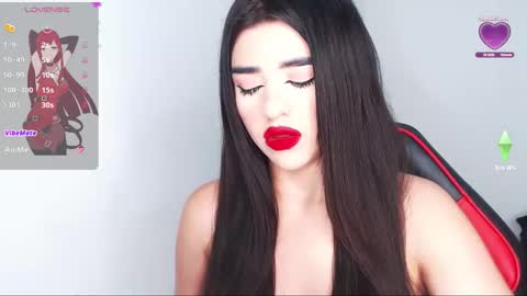 harleyqueen_robbie online show from March 6, 3:01 am