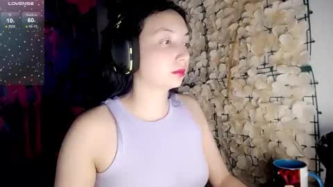 Snapshot of harmonys_couple_ chatting on October 23, 3:23 am Harmonys World online show from October 23, 3:23 am