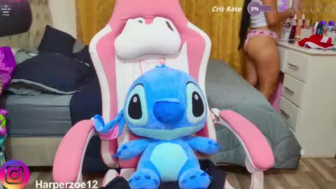 harperzoe online show from September 19, 12:42 am