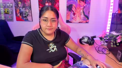 karen  online show from January 15, 2:24 pm