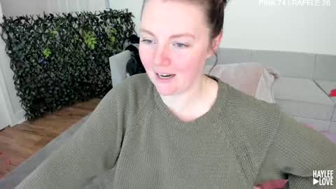 Haylee Love online show from March 7, 1:34 am