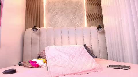 kataleya online show from June 10, 7:23 pm