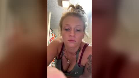 sexy ass wanting her coochie teased  boooooty ate  by bd online show from June 16, 3:02 pm