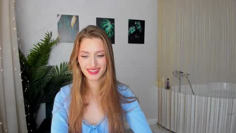 heartedlove_1 online show from October 7, 11:58 am