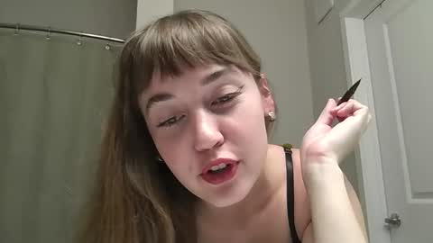 Snapshot of heavenlysiren chatting on October 30, 12:02 am heavenlysiren online show from October 30, 12:02 am