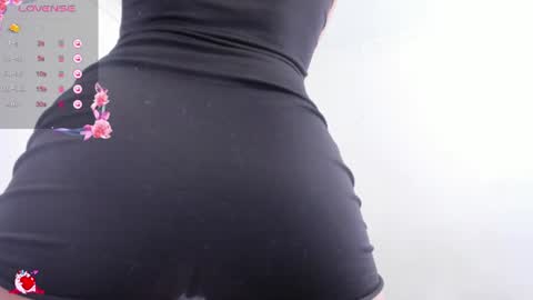 MEGAN online show from June 20, 6:11 pm