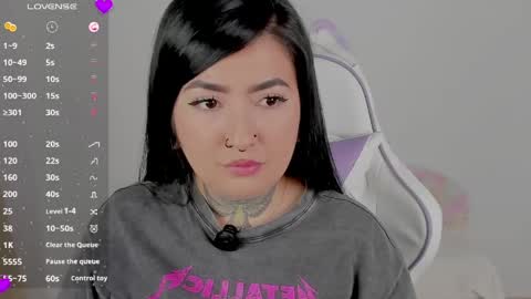 IM EMY online show from April 21, 3:41 pm
