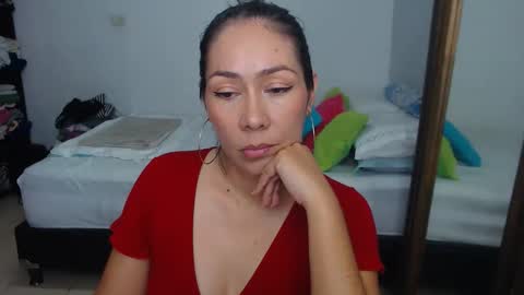 Helen online show from February 2, 7:57 pm