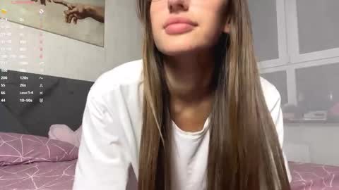 Chloe online show from October 15, 8:22 pm
