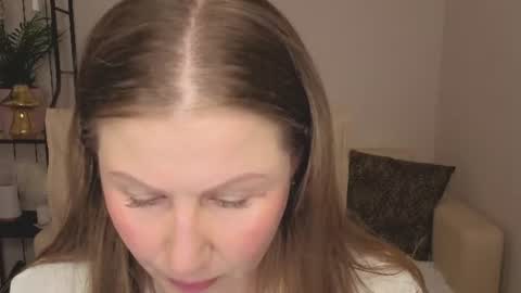 Helen online show from June 18, 3:30 am
