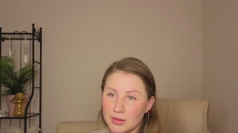 Helen online show from July 2, 2:33 am