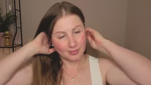 Helen online show from June 25, 5:23 am