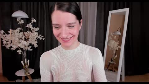 Snapshot of helentasty_ chatting on February 3, 1:40 pm Helen online show from February 3, 1:40 pm