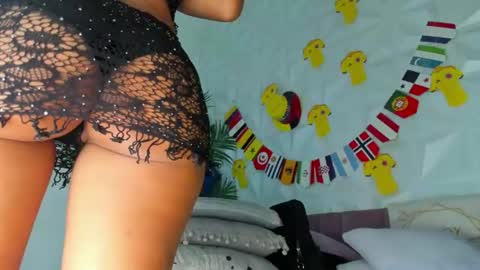 hellen     online show from July 16, 7:29 pm