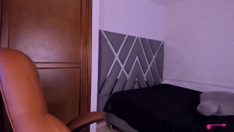 Juliet online show from September 21, 8:40 pm