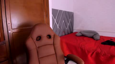 Juliet online show from September 14, 9:01 pm