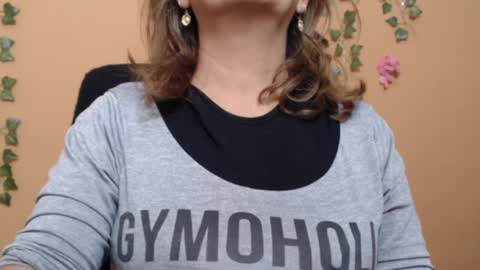 Snapshot of hellensextits chatting on January 5, 9:57 pm hellen online show from January 5, 9:57 pm