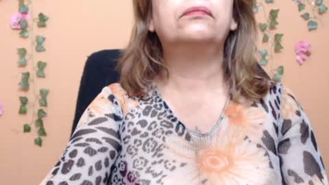 Snapshot of hellensextits chatting on December 31, 11:31 am hellen online show from December 31, 11:31 am