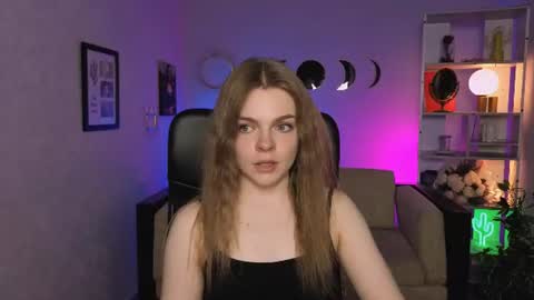 Helli online show from June 27, 7:20 pm