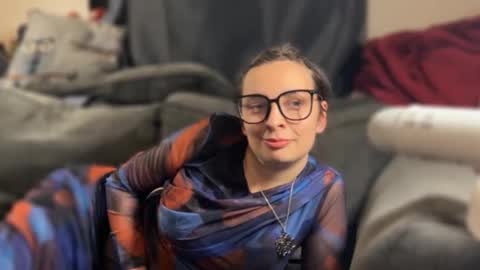 Katie 3 online show from March 8, 7:18 pm