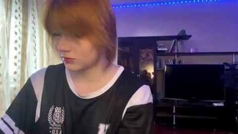 hellokinki online show from June 8, 4:52 pm