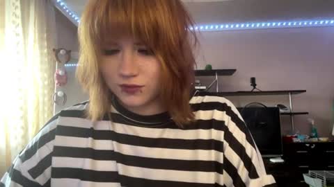 hellokinki online show from June 22, 3:42 pm