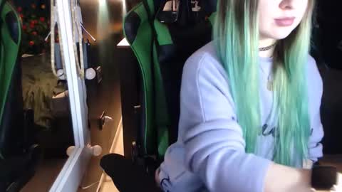 Hentaishiing online show from November 26, 10:44 pm