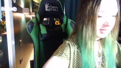 Hentaishiing online show from June 11, 1:19 pm