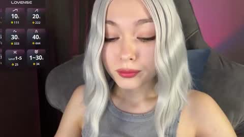 Nora  online show from July 27, 5:26 am