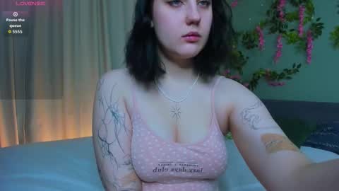 Tessa online show from November 29, 11:36 am