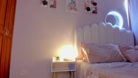 Martina Ricci Show schedule Monday to Friday 8am colombia time I work some weekends  online show from November 24, 5:37 pm