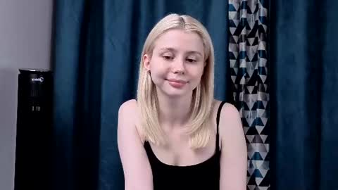 Popsy Risha online show from August 2, 11:52 pm