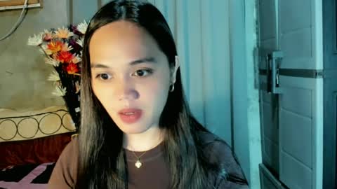 hilarymolly online show from June 29, 7:46 pm