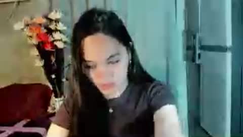 hilarymolly online show from July 10, 1:39 am