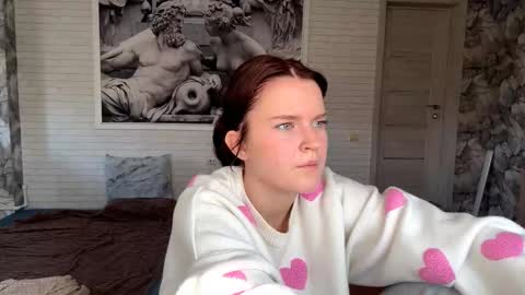 Mila online show from October 24, 7:48 am