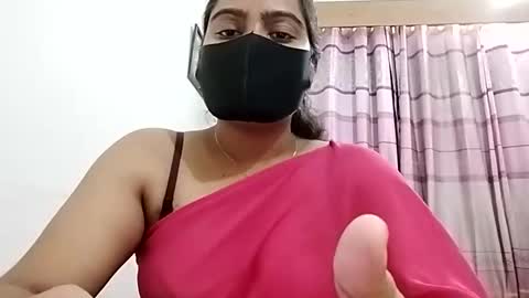 himuhimu22 online show from December 16, 8:15 pm