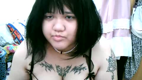 Benee3 online show from March 14, 1:34 pm