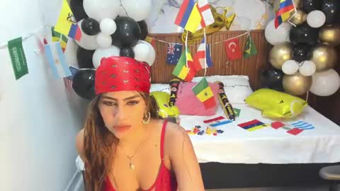 Holly 22 online show from June 11, 11:07 am