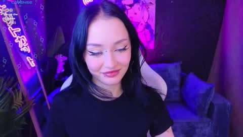 holly_berryy_ online show from October 21, 1:53 am