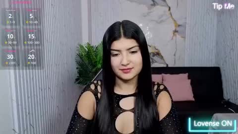 hollyn_tay online show from March 17, 3:10 am