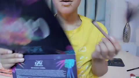hollypeach_ online show from July 13, 7:36 pm