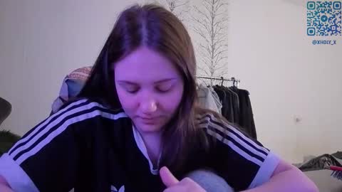 Kviki online show from March 18, 2:49 am